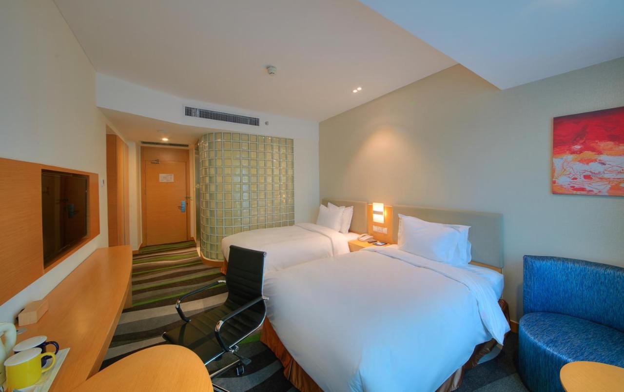 Holiday Inn Express Tangshan Downtown By Ihg Exteriör bild