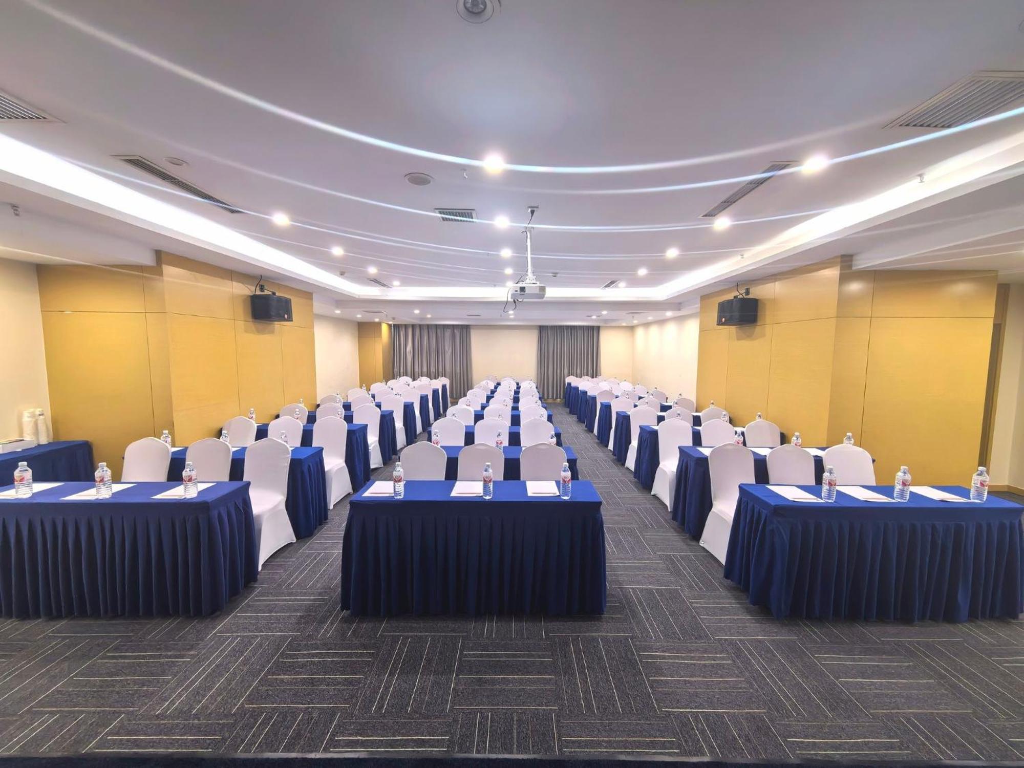 Holiday Inn Express Tangshan Downtown By Ihg Exteriör bild